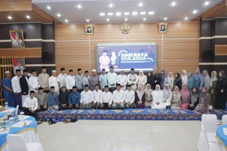 Bupati Anwar Sadat Gelar Open House, Pererat Silaturahmi Usai Salat Idul Adha
