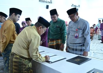 Teken Perjanjian Kinerja, Wali Kota Maulana Komitmen Menjawab Tantangan Pembangunan