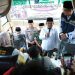 Bupati Anwar Sadat Sambut Haru Kepulangan Jamaah Haji Kloter 19 Tanjab Barat
