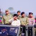 Panglima TNI Dampingi Presiden Prabowo Subianto Pada Upacara Gelar Pasukan Operasional dan Kehormatan Militer