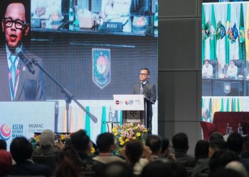 Wamendagri Bima Arya Jelaskan MBG dan Kopdeskel Merah Putih di ASUF 2025 