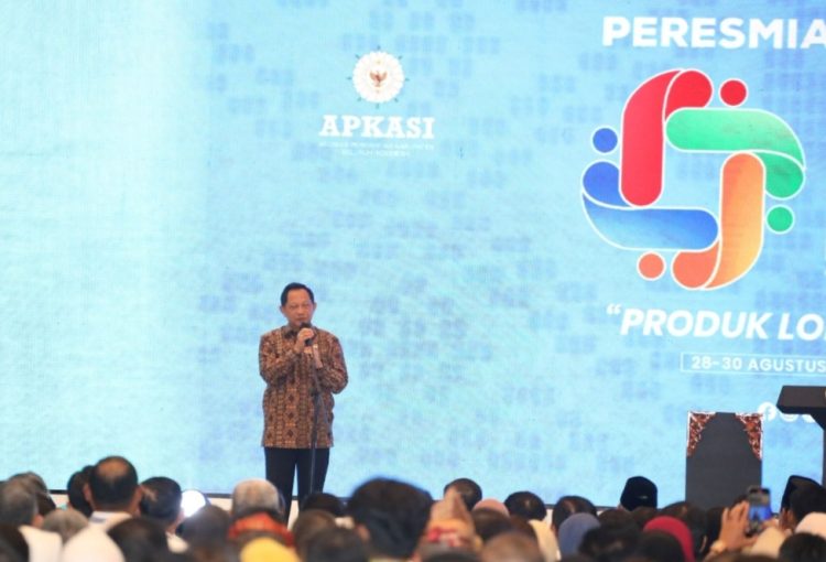 Mendagri Tito Sampaikan Tiga Langkah Penting Daerah Perkuat Kapasitas Fiskal, Salah Satunya PAD 