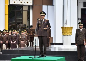 Kajati Jambi Sampaikan 7 Perintah Harian Jaksa Agung di Upacara Peringatan Hari Lahir Kejaksaan RI ke-80