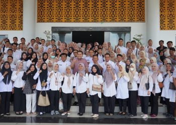 Bahas Persoalan Gaji, Bupati Merangin Audensi dengan Tenaga Honorer Kerja Lebih 2 Tahun ikut Tes CPNS Tidak Masuk Database 