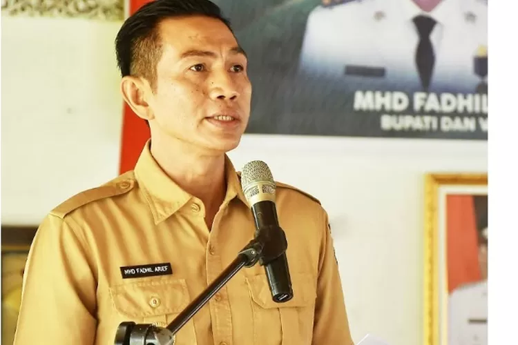 Lantik 2 Pj Kades, Fadhil Arief Tekankan Bangun Sinergitas: Membangun Desa Tidak Bisa Sendirian