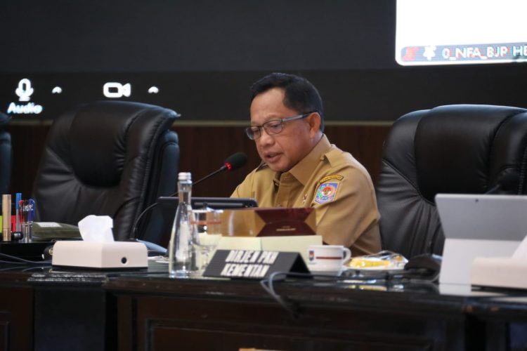 Mendagri Tito Imbau Pemda Kendalikan Harga Komoditas Pangan Penyumbang Utama Inflasi 