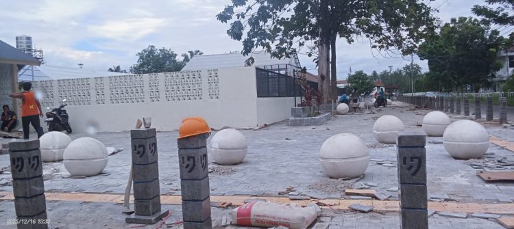 Pembangunan Alun-Alun Samping Balai Penyuluhan KB Dibangun Tanpa Identitas, Publik Curiga Korupsi Terstruktur