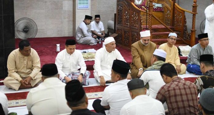 Pemkab Sarolangun Gelar Peringatan Isra’ Mi’raj dan Shubuh Akbar Bersama Syekh Ahmed Al-Sharif