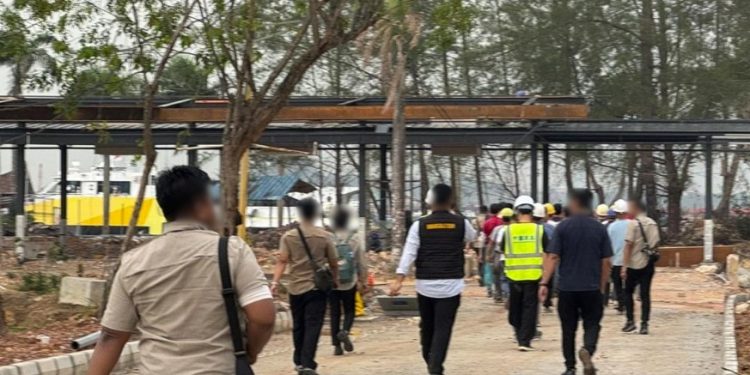 29 WNA China Terjaring Razia Imigrasi di Proyek Apartemen Mewah Batam
