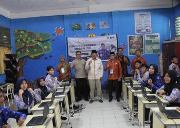 Pantau Langsung TKA 2026, Bupati Anwar Sadat Dorong Peningkatan Kualitas Pendidikan