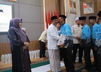 376 Calon Jemaah Haji Berangkat, Bupati Anwar Sadat Titip Doa untuk Kemajuan Daerah dan Ulama