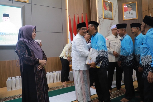 376 Calon Jemaah Haji Berangkat, Bupati Anwar Sadat Titip Doa untuk Kemajuan Daerah dan Ulama