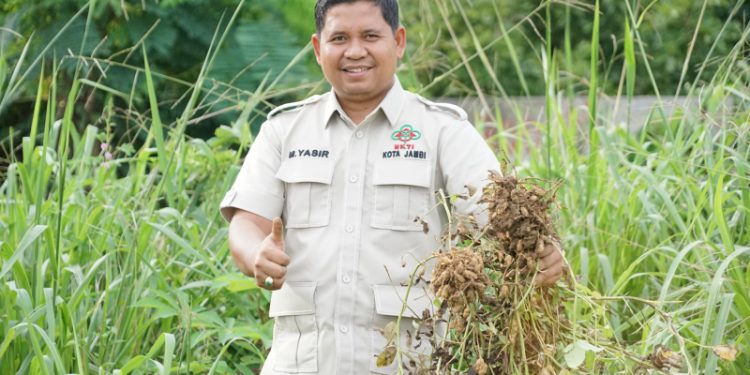 Waka DPRD Kota Jambi Dukung Pergantian Pimpinan BGN, Harap Program MBG Makin Efektif