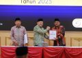 Bupati Tanjab Barat Kembali Raih WTP Ke-8 Berturut-turut